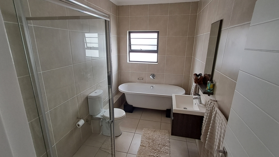 3 Bedroom Property for Sale in Sandown Western Cape